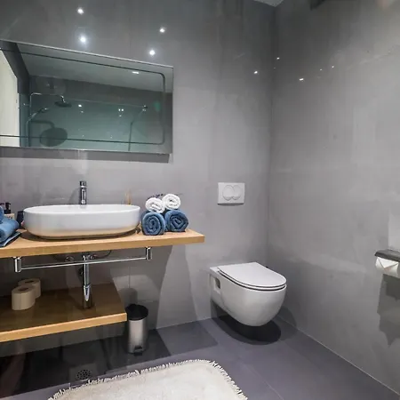 Dubrovnik Airport - Moonlight 4* Mocici