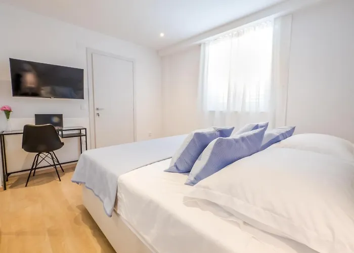 בית הארחה Dubrovnik Airport - Moonlight Mocici