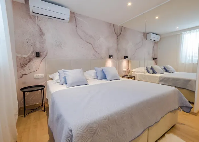 Dubrovnik Airport - Moonlight 4* Mocici